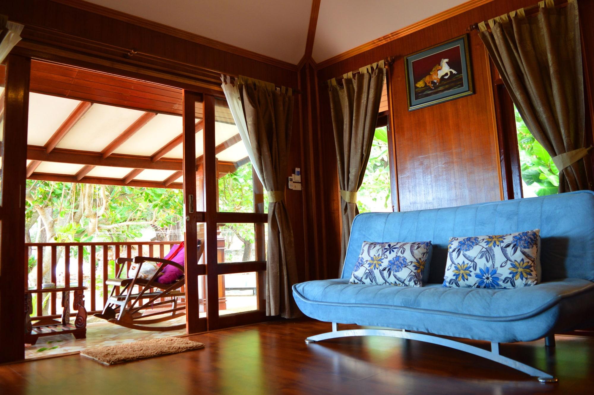 Sayang Beach Resort Koh Lanta Exterior photo