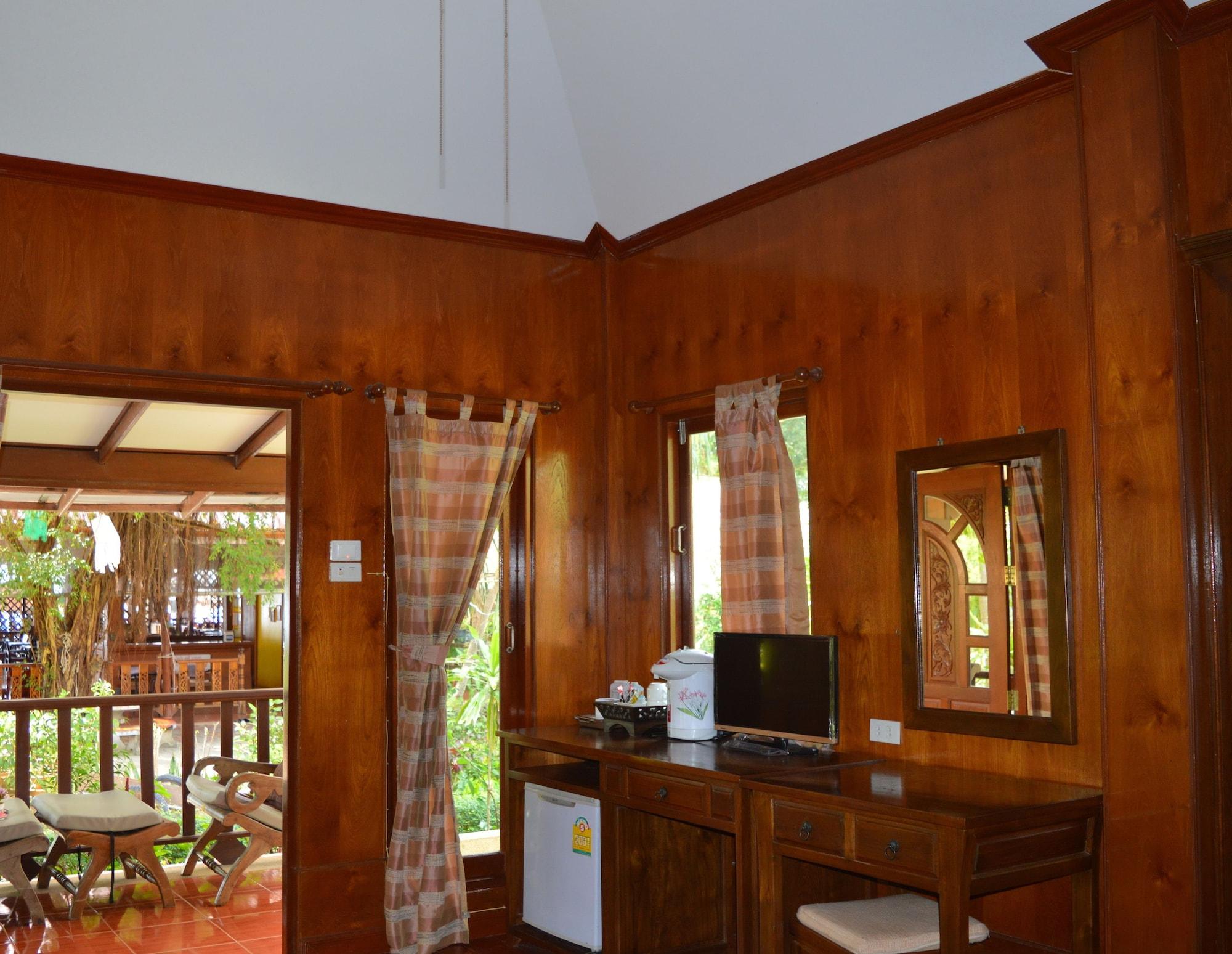 Sayang Beach Resort Koh Lanta Exterior photo
