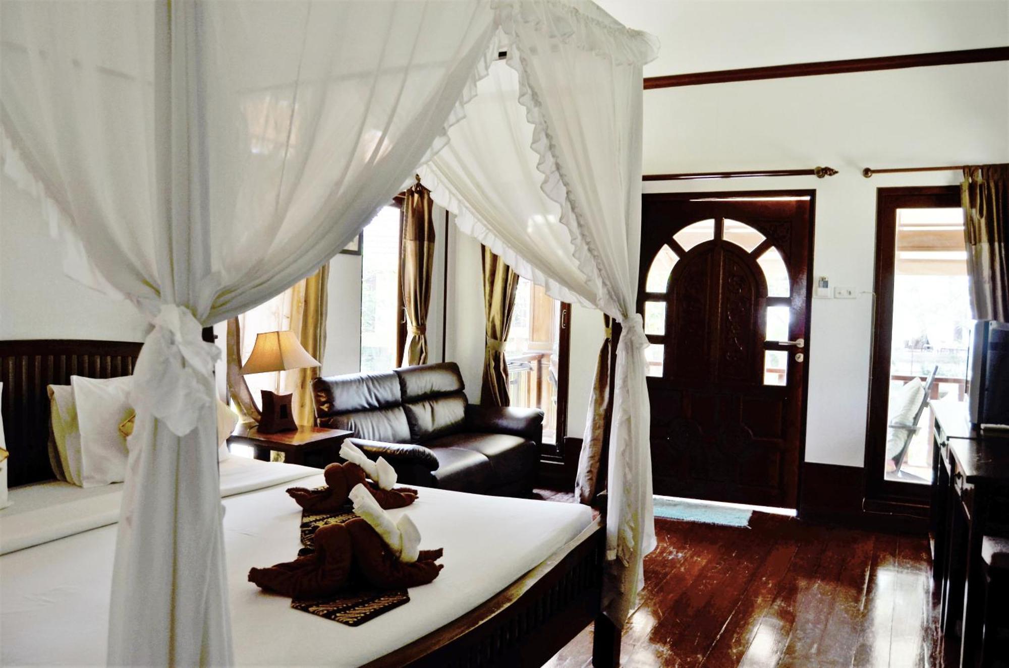 Sayang Beach Resort Koh Lanta Exterior photo