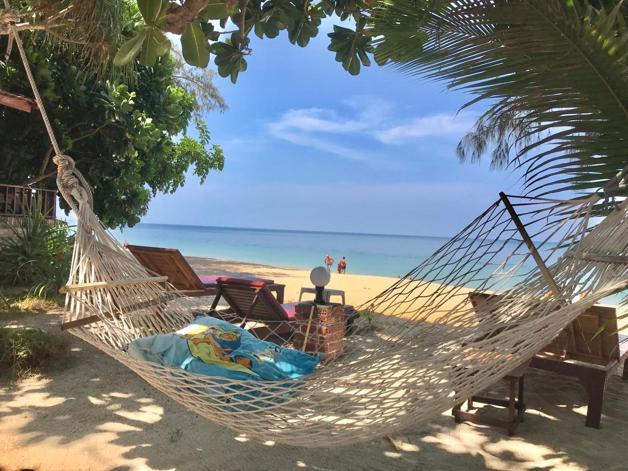 Sayang Beach Resort Koh Lanta Exterior photo
