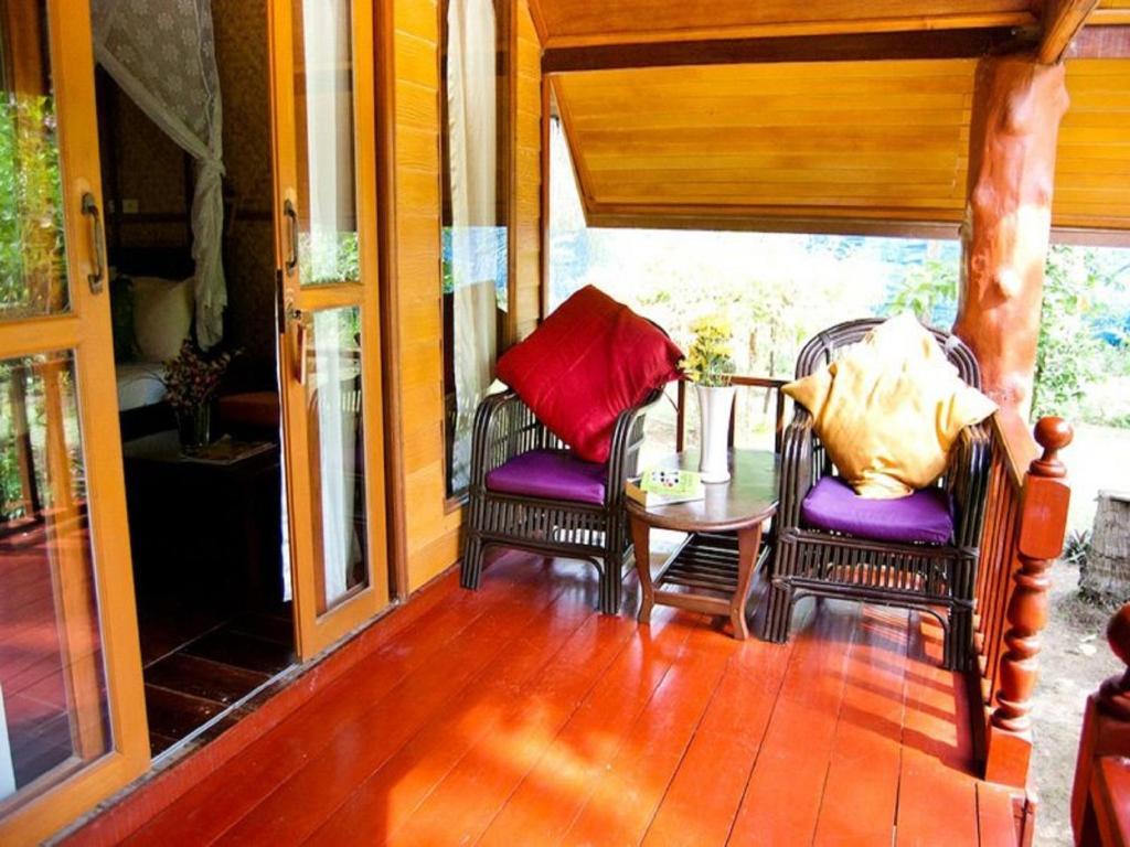 Sayang Beach Resort Koh Lanta Exterior photo